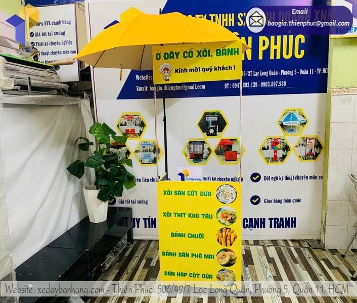 Đặt làm quầy bán xôi lưu động vỉa hè có dù che