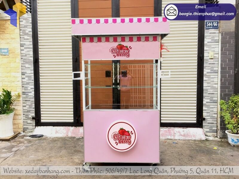 Gia công quầy gỗ bán nước ép trái cây di động vỉa hè rẻ