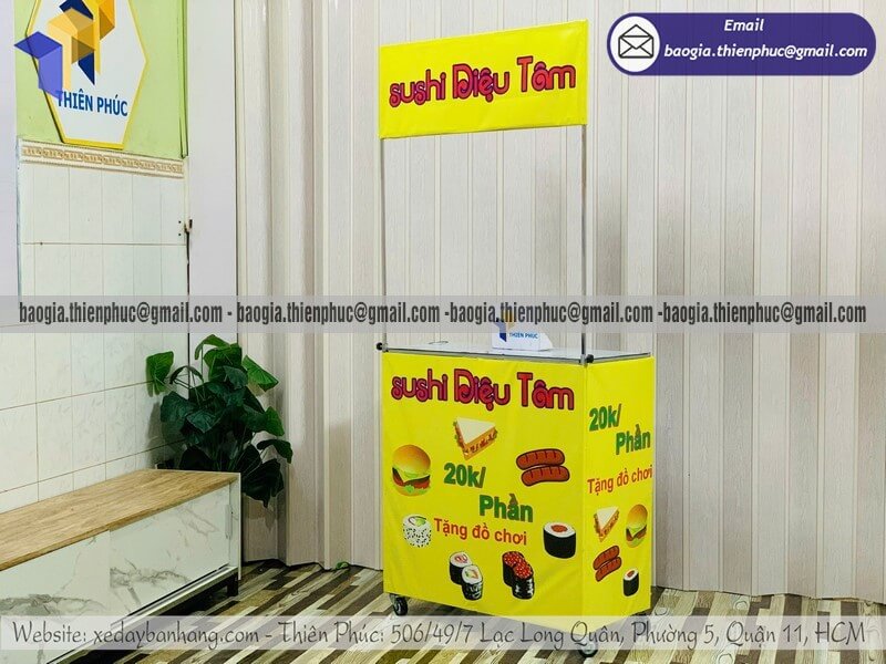 Giá quầy bán bánh mì dạo mini lắp ráp ngoài trời cho doanh nghiệp bán tại trường chợ