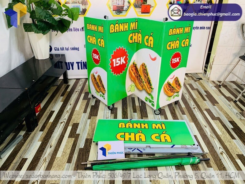 xe bánh mì kèm ô dù che giá rẻ tận xưởng HCM