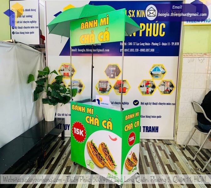 xe bánh mì kèm ô dù che inox chống gỉ