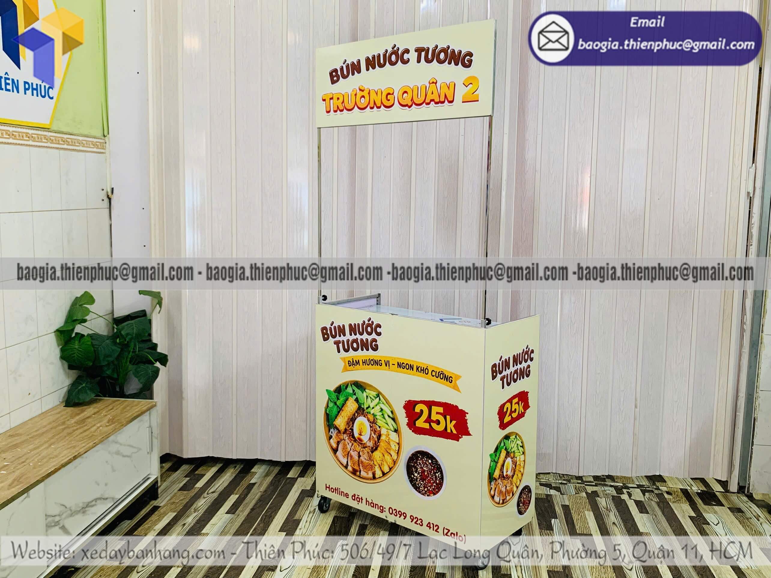Xe bún nước tương bán ngoài trời lắp ghép xếp gọn trước công ty văn phòng giá cạnh tranh là hết ý